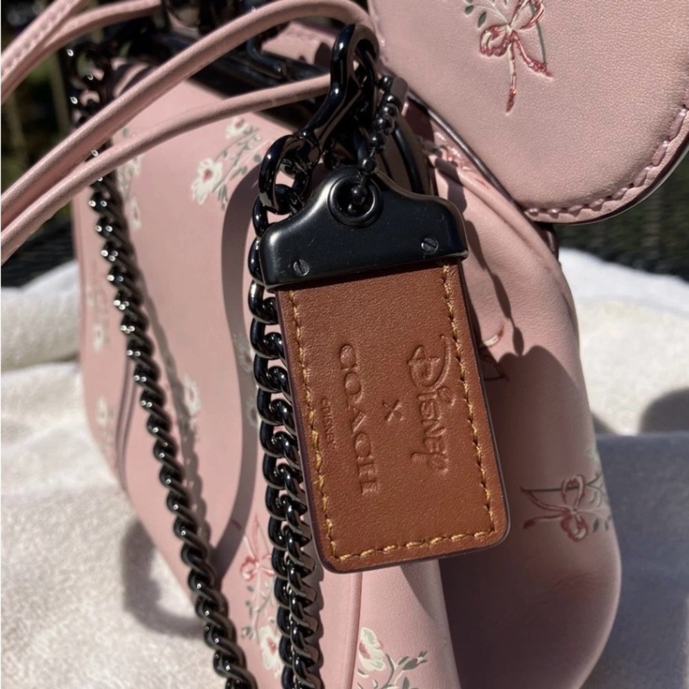 Coach Disney X Minnie Mouse Leather Kisslock Bag 69179 - Picture 6 of 16